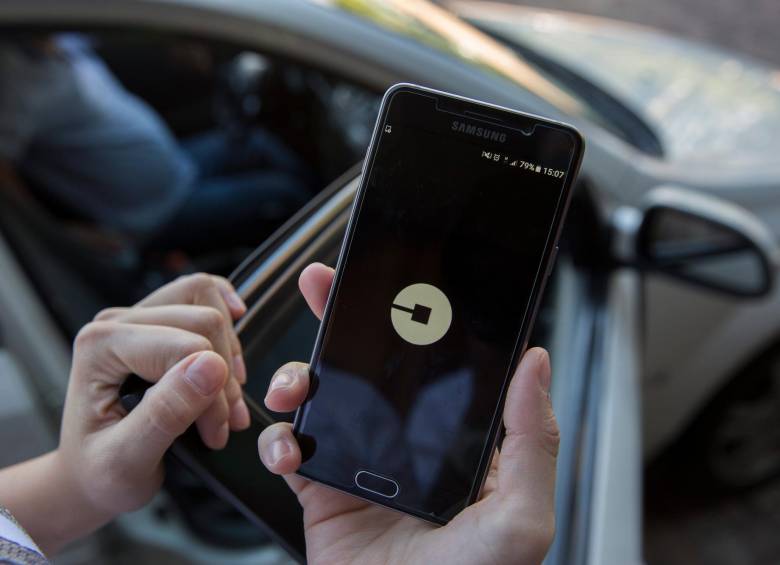 Conductores de plataformas y modelos webcam tendrían acceso a seguridad social