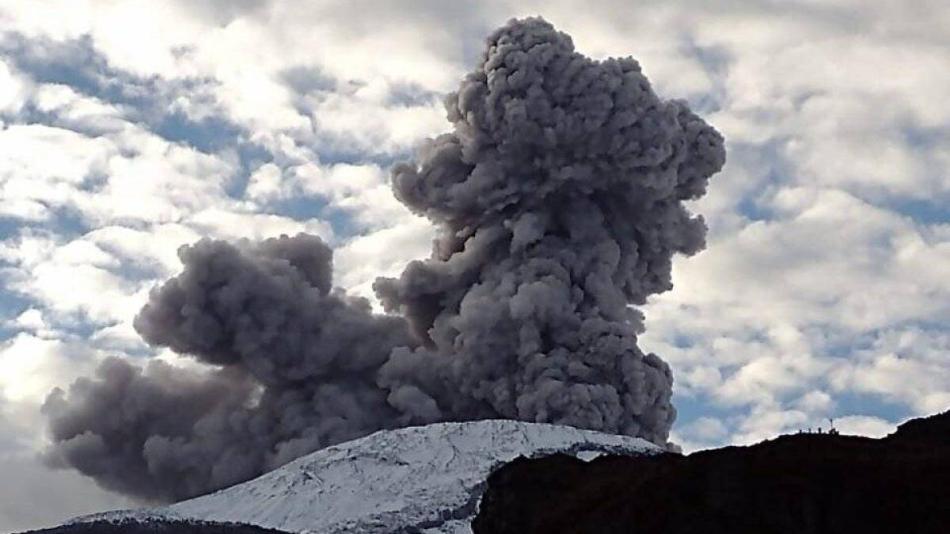 UNGRD presenta acciones de respuesta por nivel de actividad naranja del volcán Nevado del Ruiz •