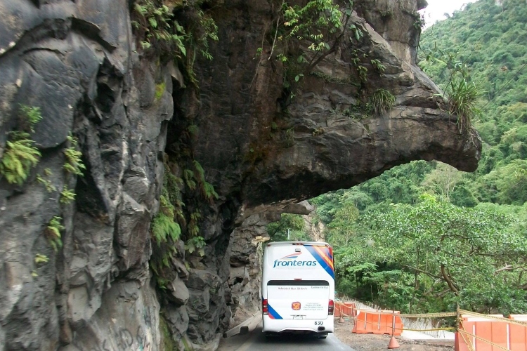 Ruta alterna por cierre en la Nariz del Diablo, en vía Bogotá-Girardot