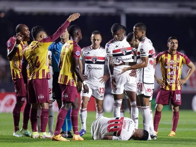 Sao Paulo goleó 5-0 al Deportes Tolima y lo eliminó de la Copa Sudamericana