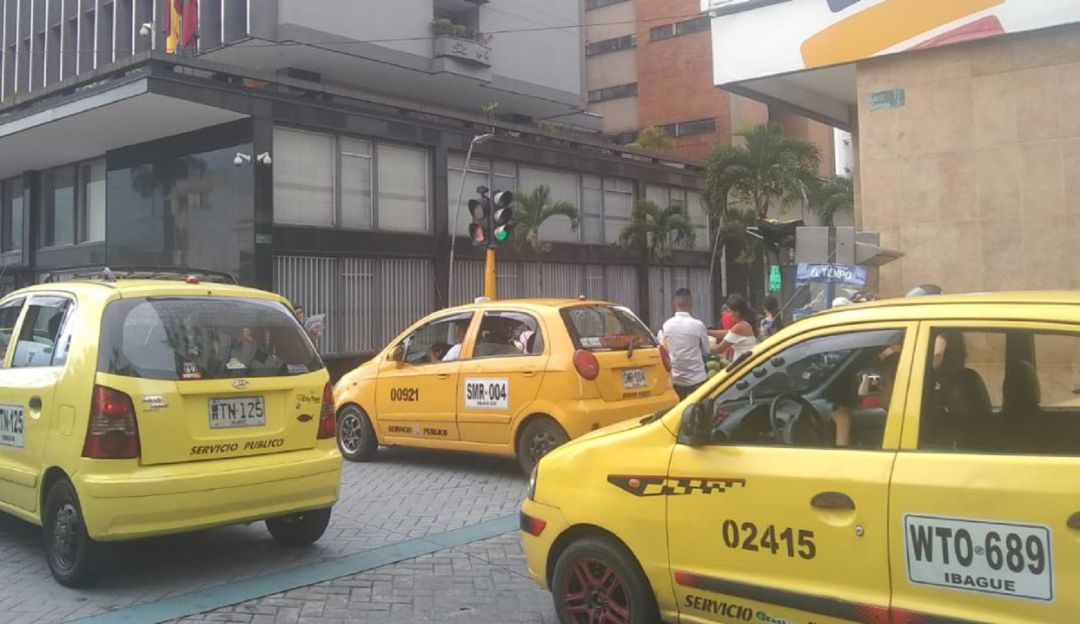Subirán las tarifas de las carreras de taxis en Colombia