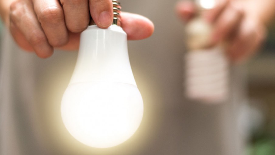 Comercios y estratos altos pagarán costo adicional en factura de luz