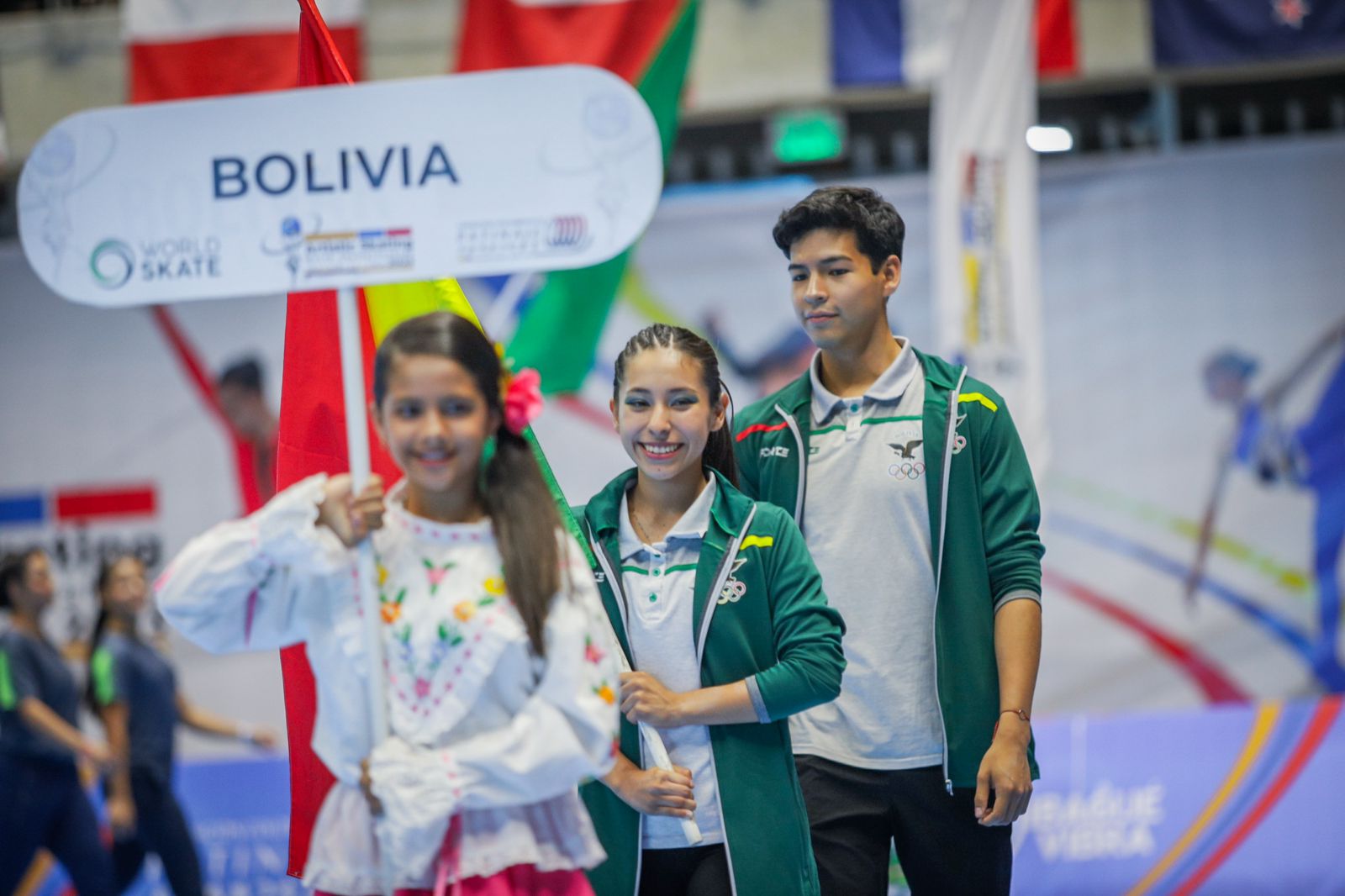 Sin pista en su ciudad, pareja boliviana quiere hacer historia en Mundial de Patinaje