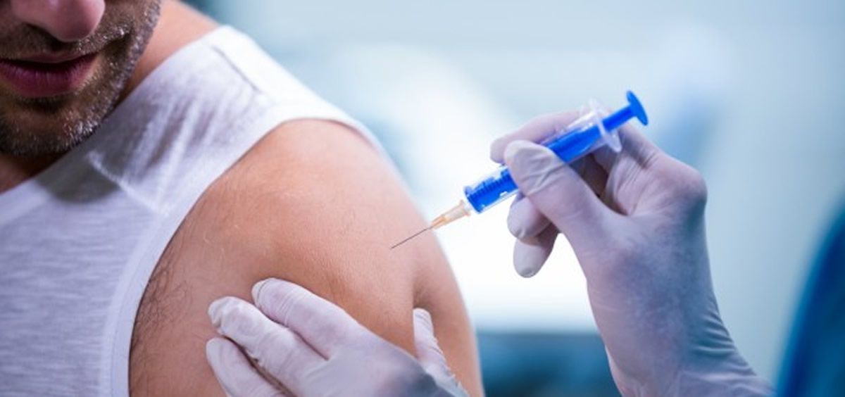 Colombia empezará a vacunar a los hombres contra el VPH