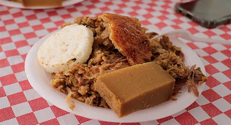 La lechona fue escogida como el mejor plato de carne del mundo por la más importante lista gastronómica internacional