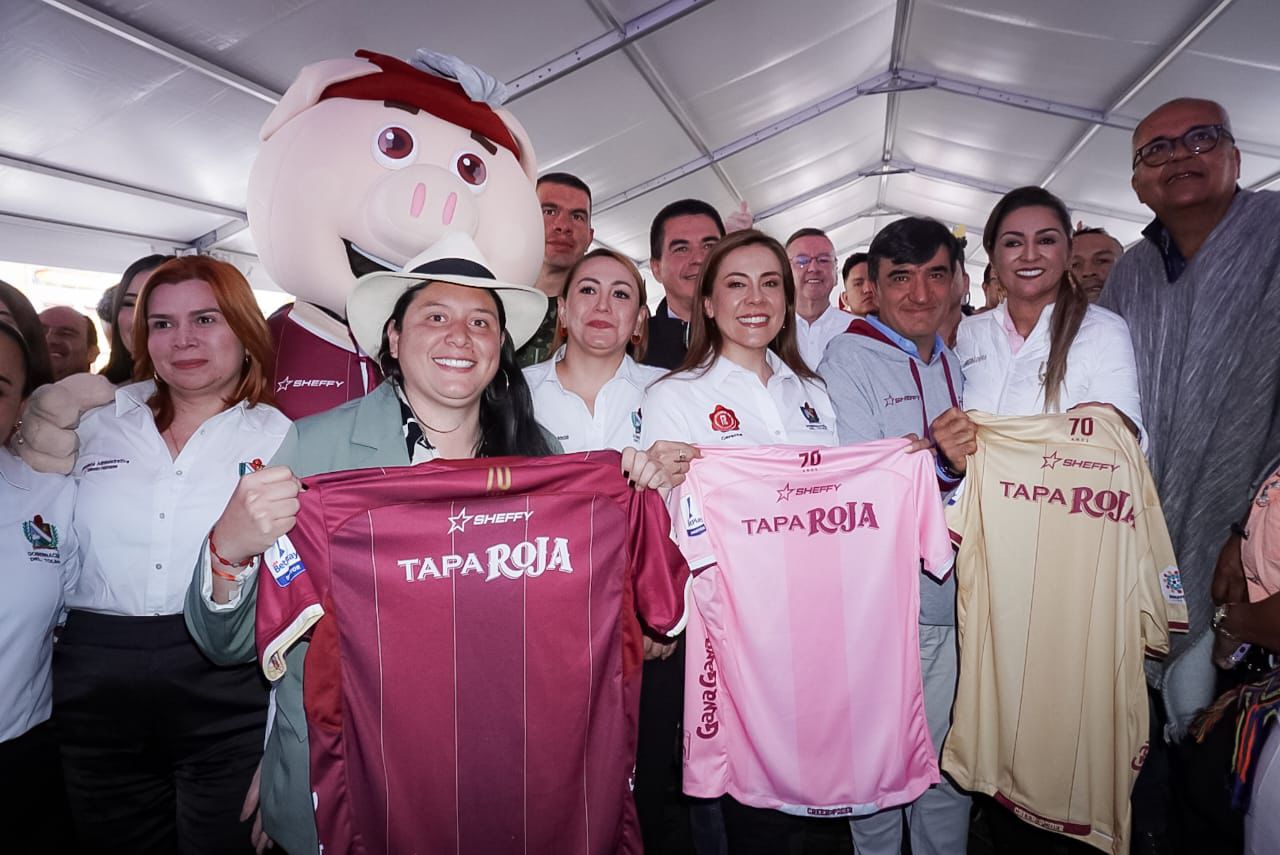 Tapa Roja se queda en la piel del Vino Tinto y Oro